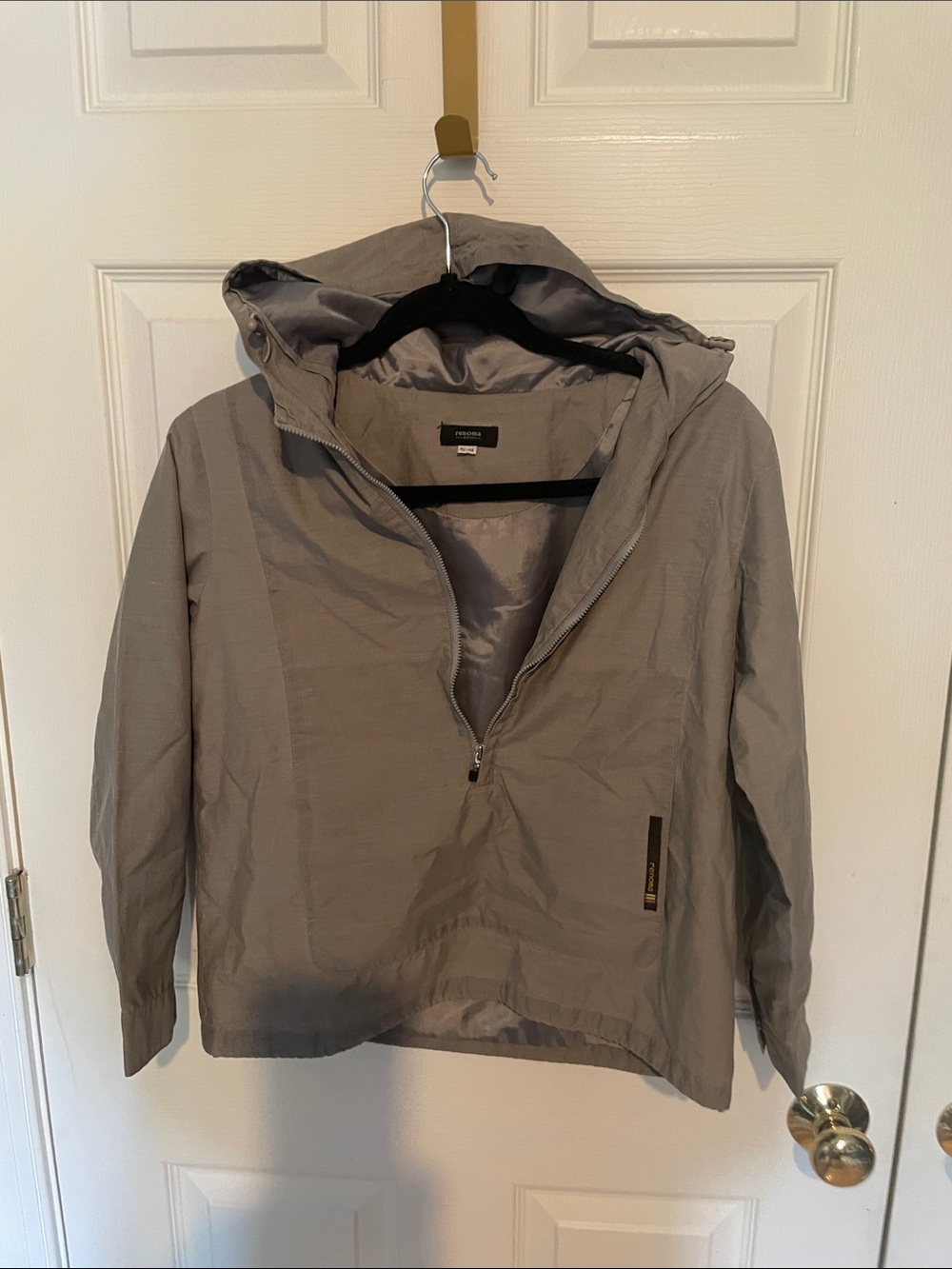 Reno a Paris Light Gray Hooded Pullover Jacket small
